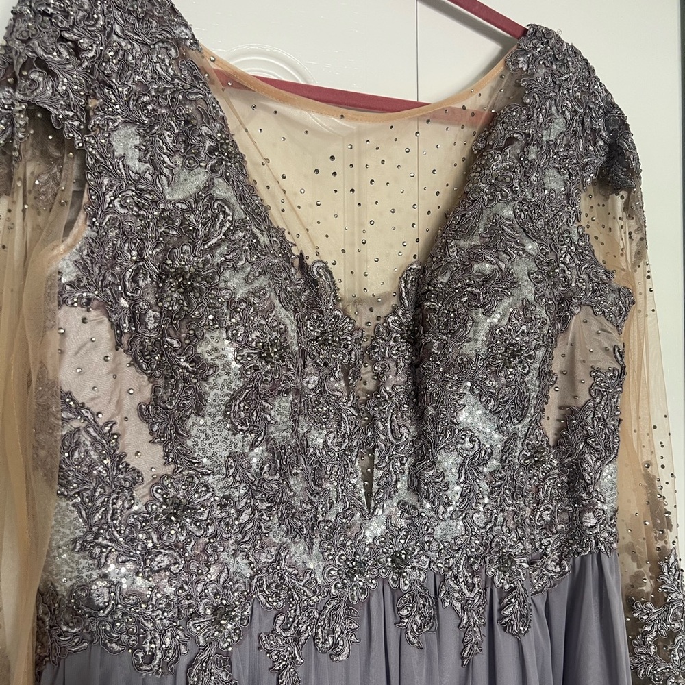 LARA Gray Long Sleeve Lace Dress